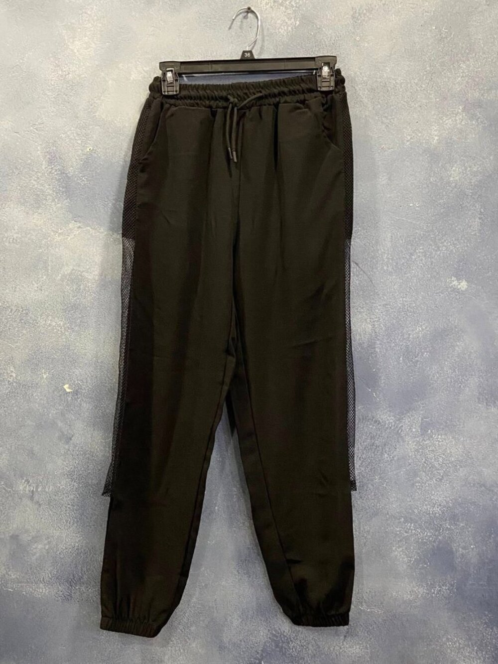Black exercise pants, size s